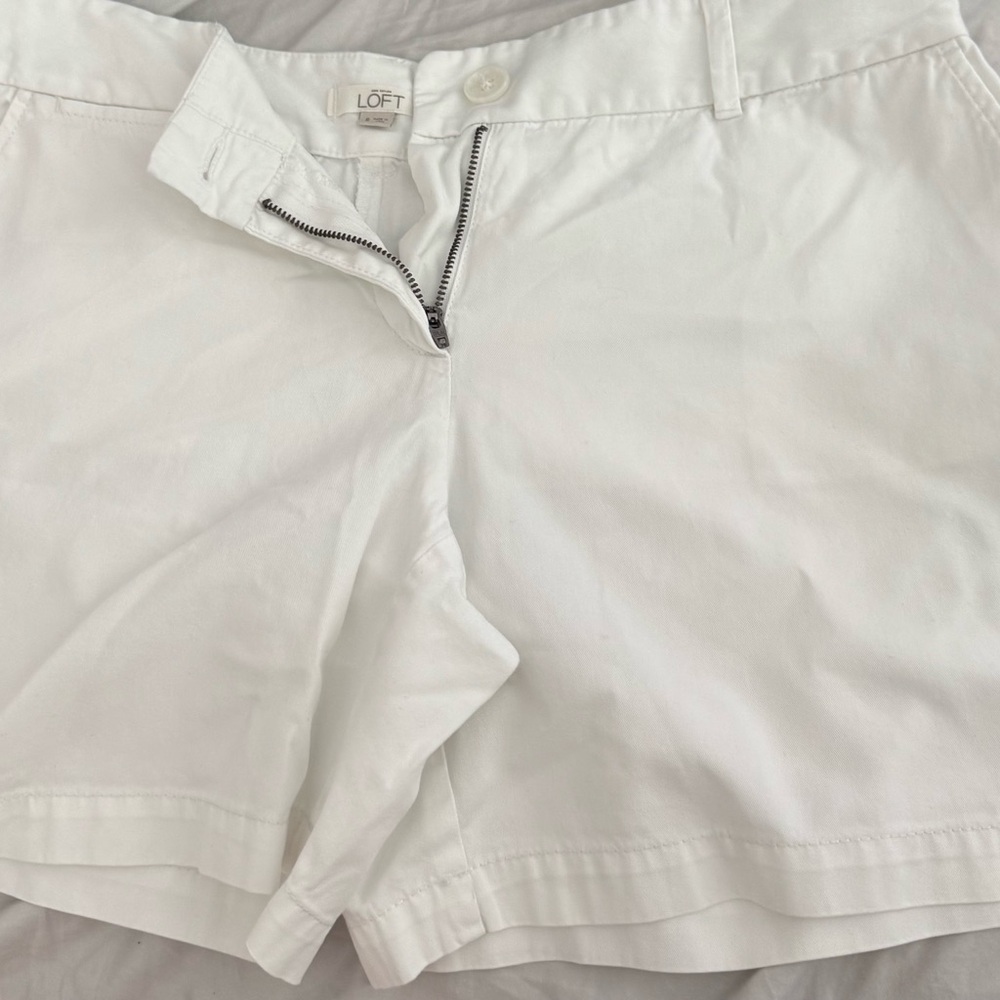 LOFT Women's White Shorts